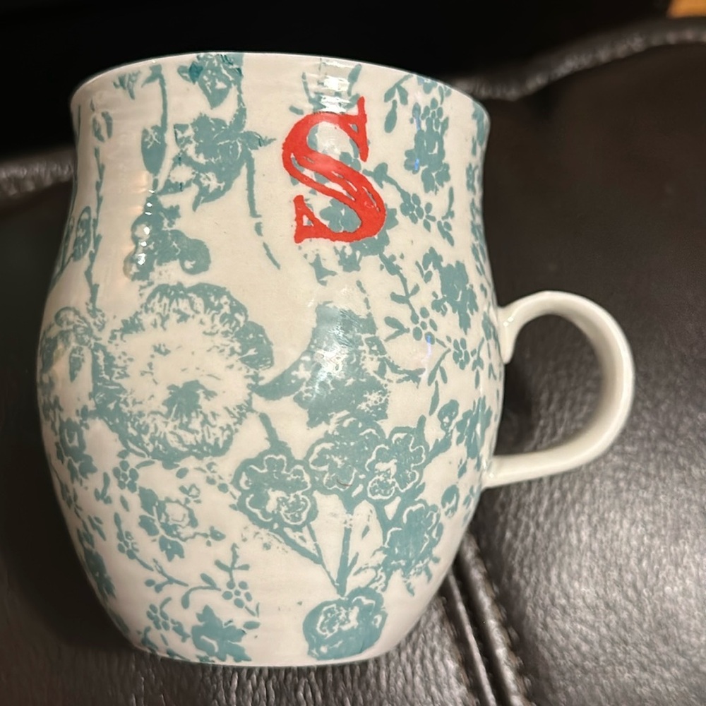 ❤️… Anthropologie Monogram S Mug